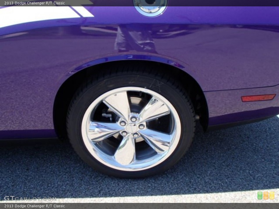 2013 Dodge Challenger R/T Classic Wheel and Tire Photo #82486350