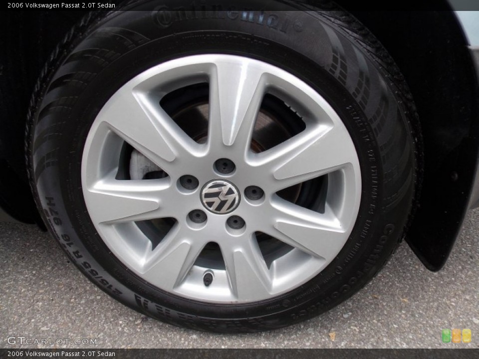 2006 Volkswagen Passat 2.0T Sedan Wheel and Tire Photo #82504439