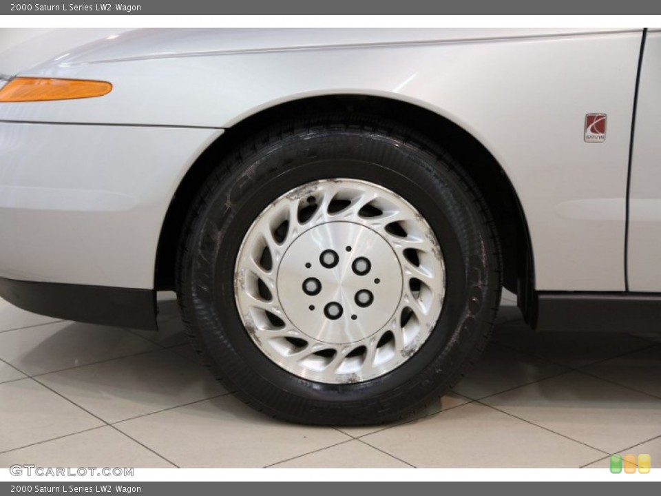 2000 Saturn L Series LW2 Wagon Wheel and Tire Photo #82505152