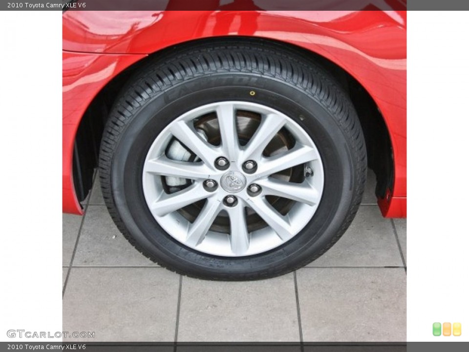 2010 Toyota Camry XLE V6 Wheel and Tire Photo #82512639