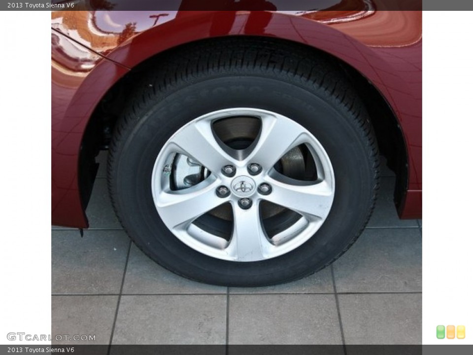 2013 Toyota Sienna V6 Wheel and Tire Photo #82528978