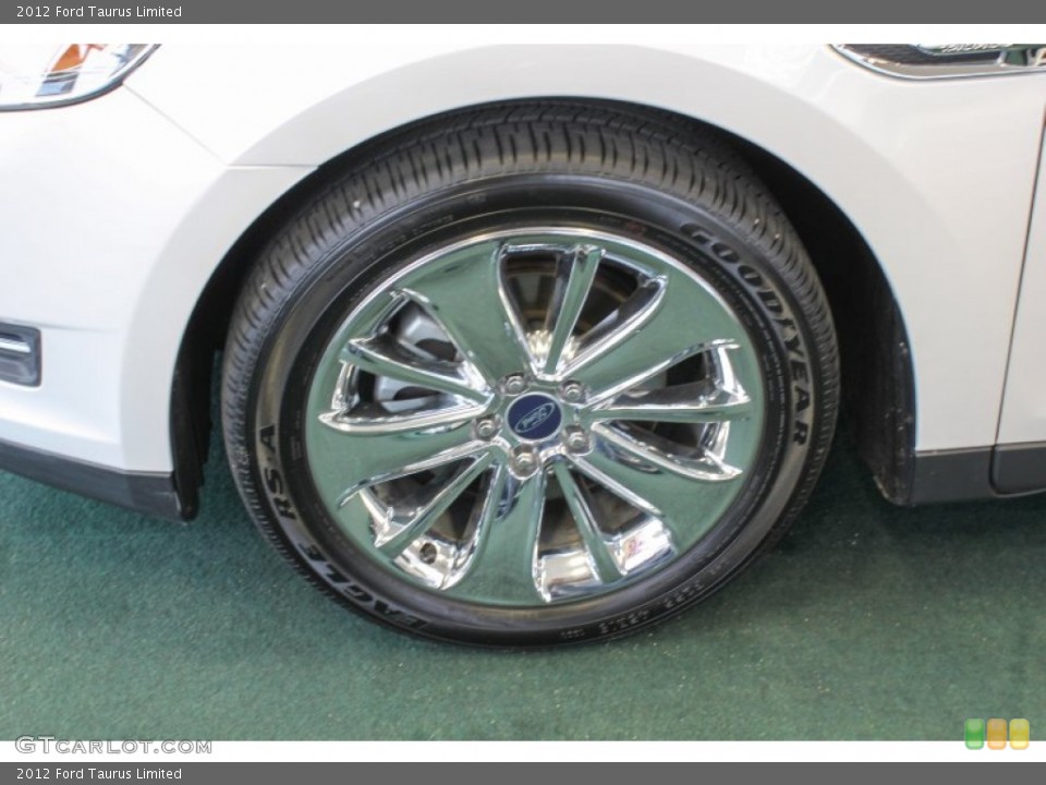 2012 Ford Taurus Wheels and Tires