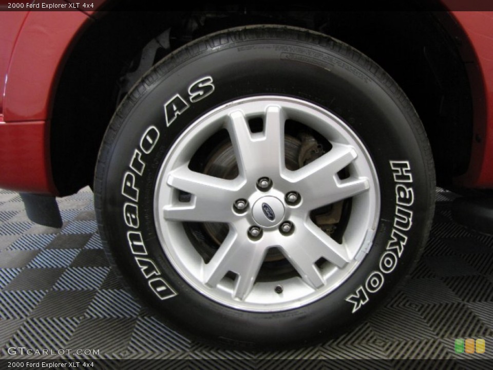 2000 Ford Explorer XLT 4x4 Wheel and Tire Photo #82569507