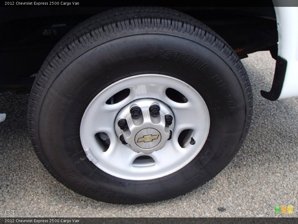 2012 Chevrolet Express 2500 Cargo Van Wheel and Tire Photo #82598836