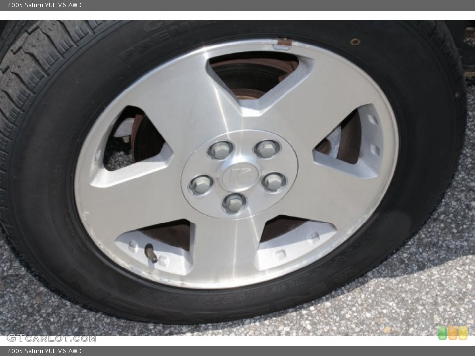 2005 Saturn VUE V6 AWD Wheel and Tire Photo #82609406