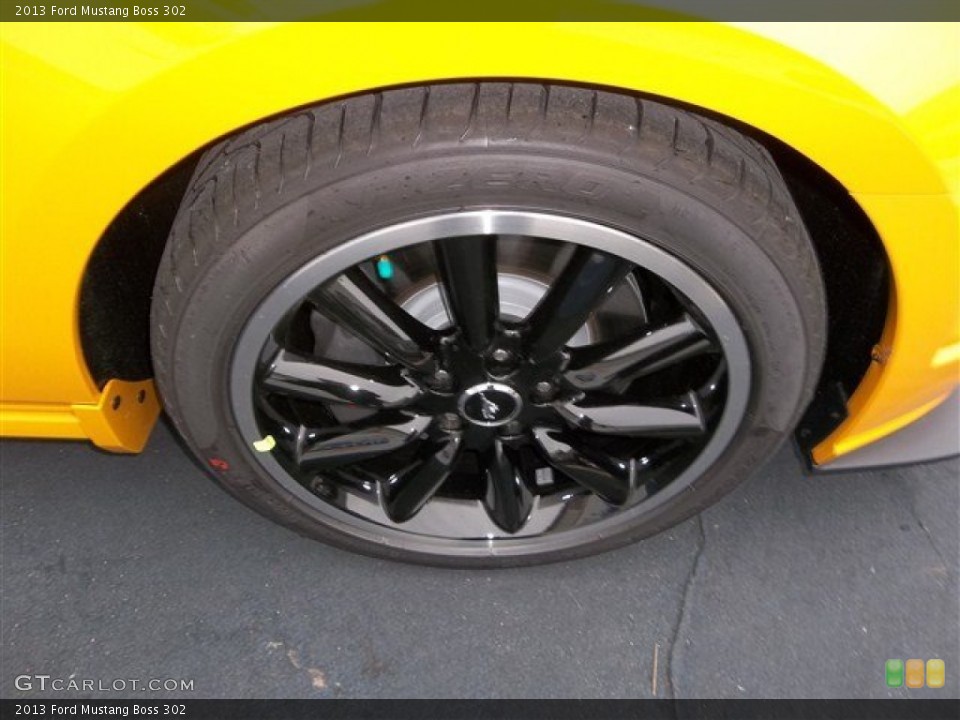 2013 Ford Mustang Wheels and Tires