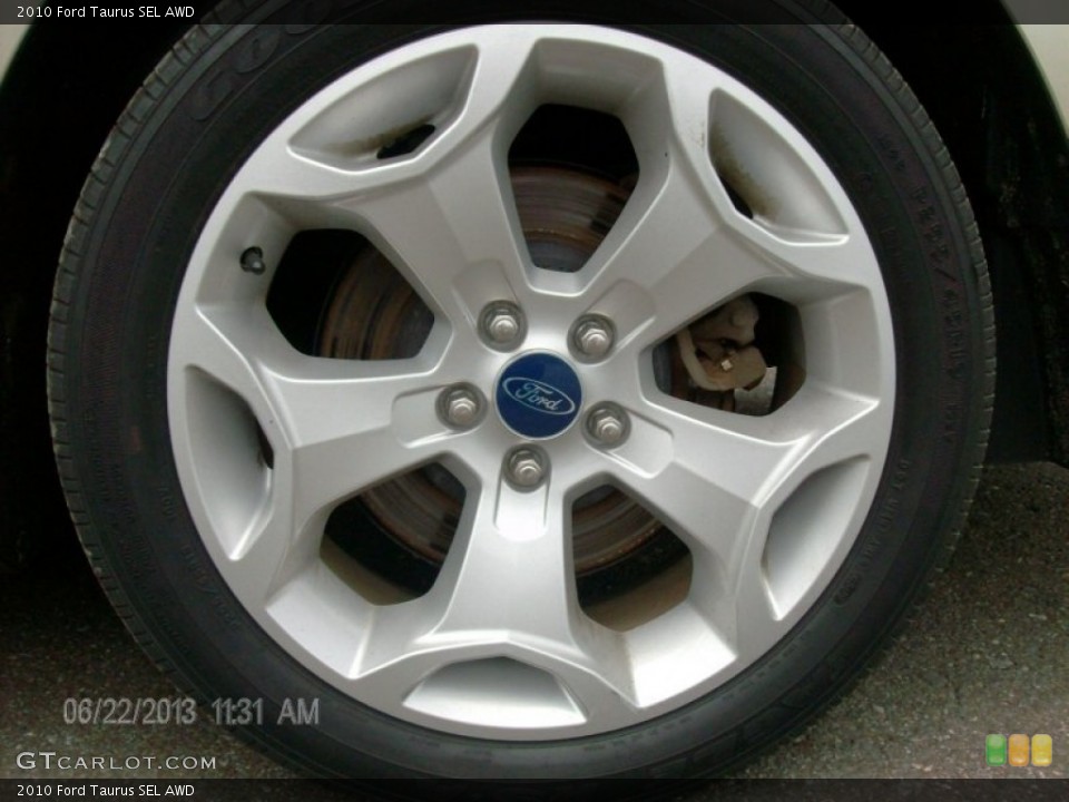 2010 Ford Taurus SEL AWD Wheel and Tire Photo #82631939