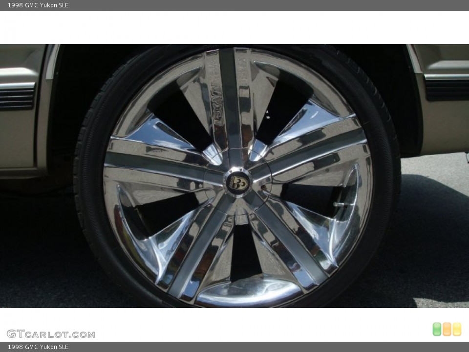 1998 GMC Yukon Custom Wheel and Tire Photo #82642354