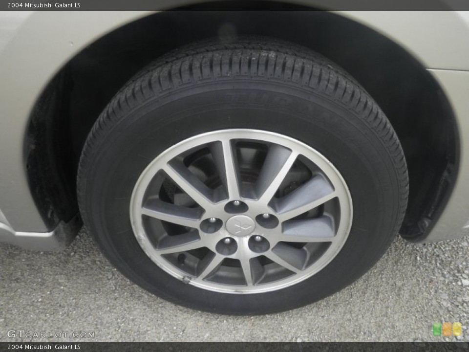 2004 Mitsubishi Galant LS Wheel and Tire Photo #82650366