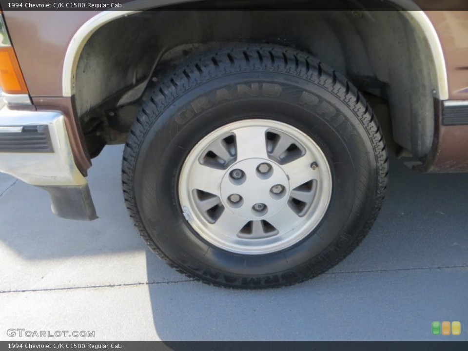 1994 Chevrolet C/K C1500 Regular Cab Wheel and Tire Photo #82667635