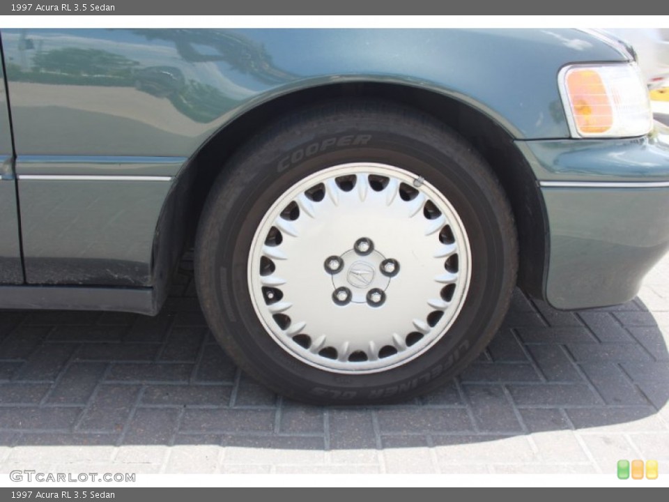 1997 Acura RL 3.5 Sedan Wheel and Tire Photo #82719334