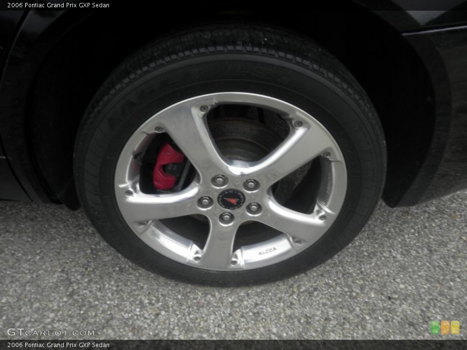 2006 Pontiac Grand Prix GXP Sedan Wheel and Tire Photo #82746955