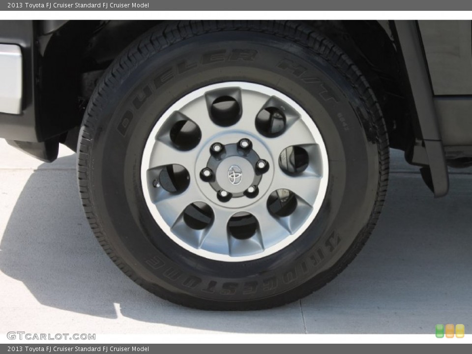 2013 Toyota FJ Cruiser  Wheel and Tire Photo #82816003