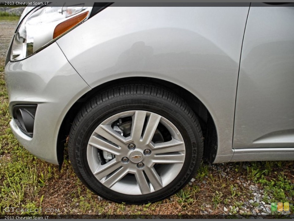 2013 Chevrolet Spark LT Wheel and Tire Photo #82830979
