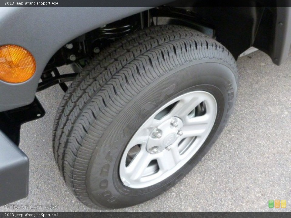 2013 Jeep Wrangler Sport 4x4 Wheel and Tire Photo #82905317