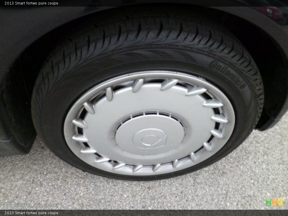 2013 Smart fortwo pure coupe Wheel and Tire Photo #82952615