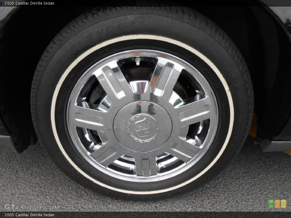 2005 Cadillac DeVille Sedan Wheel and Tire Photo #82964194