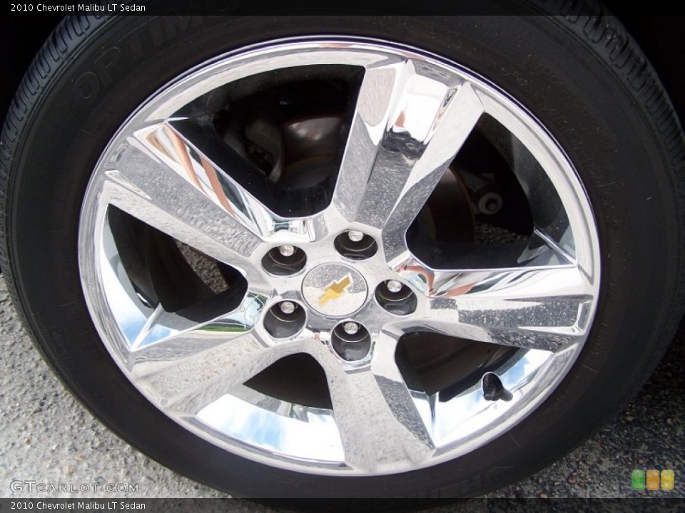 2010 Chevrolet Malibu LT Sedan Wheel and Tire Photo #83061045