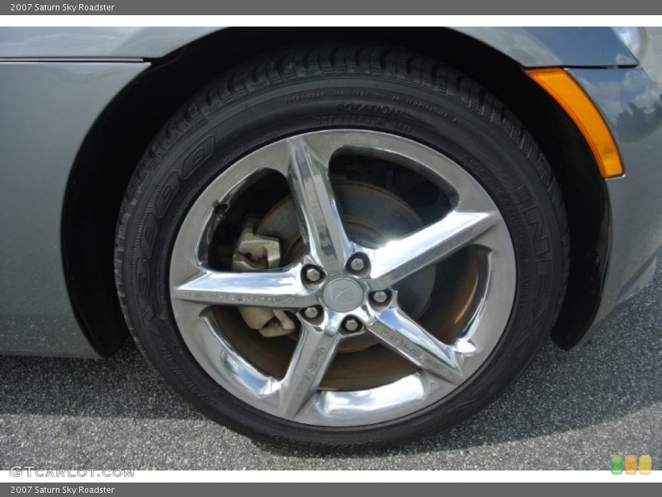 2007 Saturn Sky Roadster Wheel and Tire Photo #83165254
