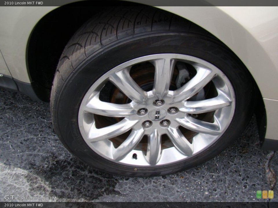 2010 Lincoln MKT FWD Wheel and Tire Photo #83203190