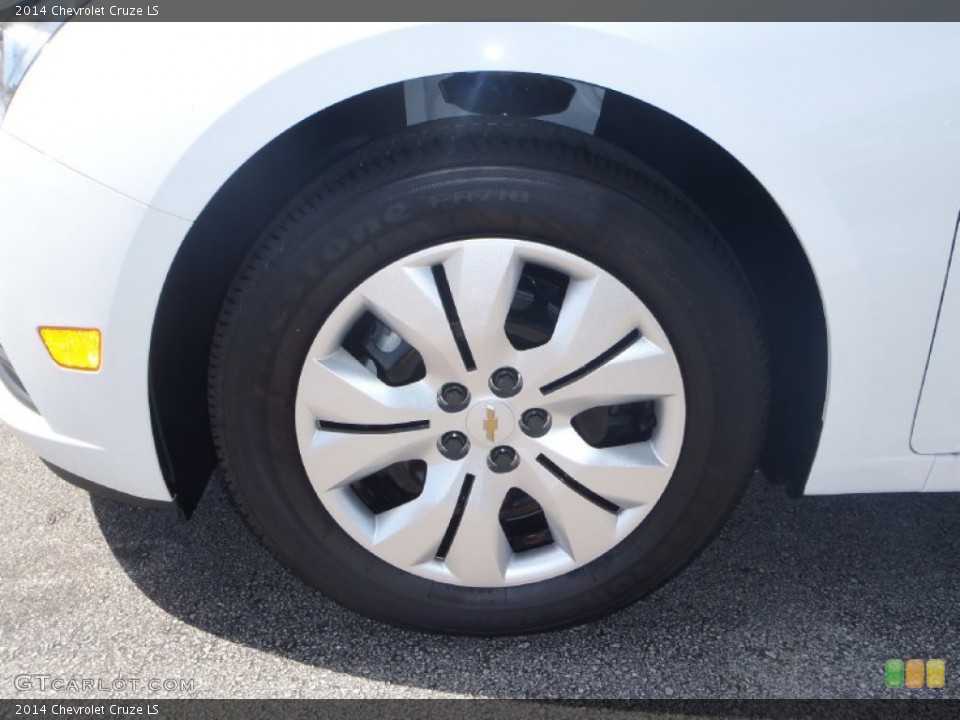 2014 Chevrolet Cruze LS Wheel and Tire Photo #83210677