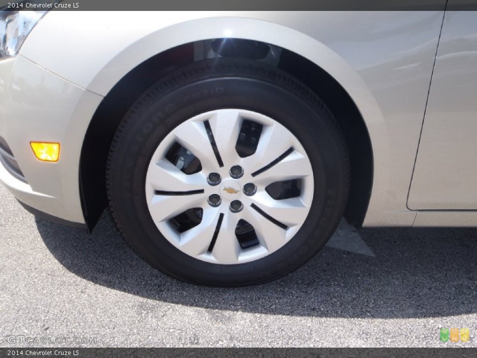 2014 Chevrolet Cruze LS Wheel and Tire Photo #83211104