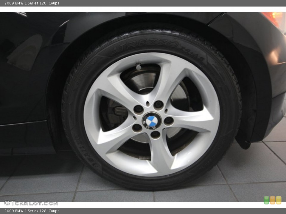 2009 BMW 1 Series 128i Coupe Wheel and Tire Photo #83220195
