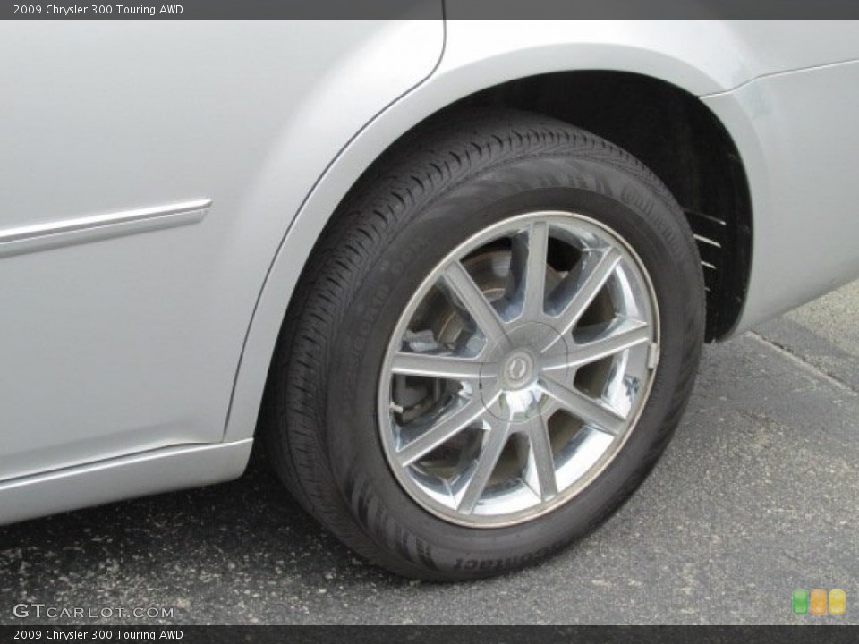 2009 Chrysler 300 Touring AWD Wheel and Tire Photo #83230499