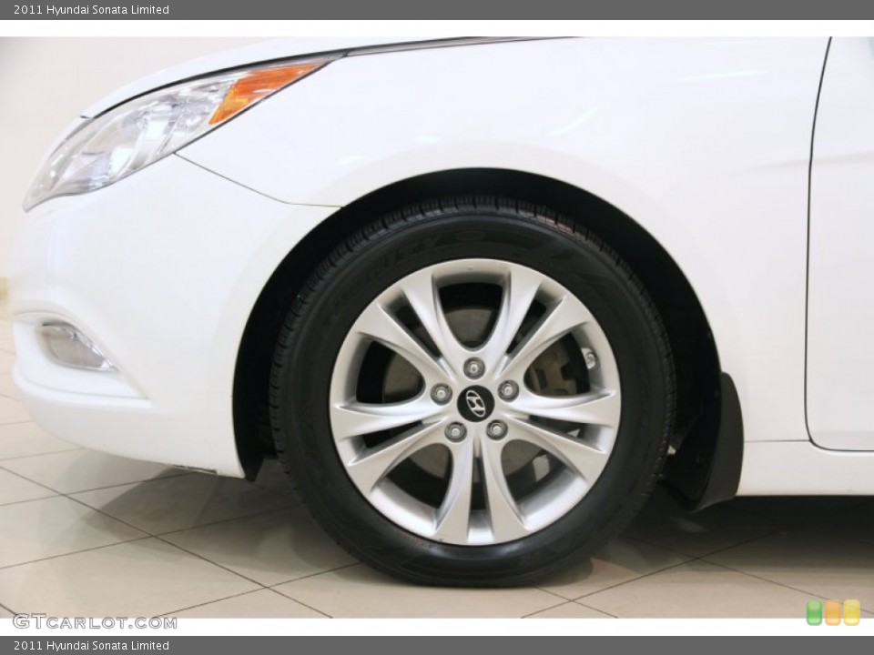 2011 Hyundai Sonata Limited Wheel and Tire Photo #83247500