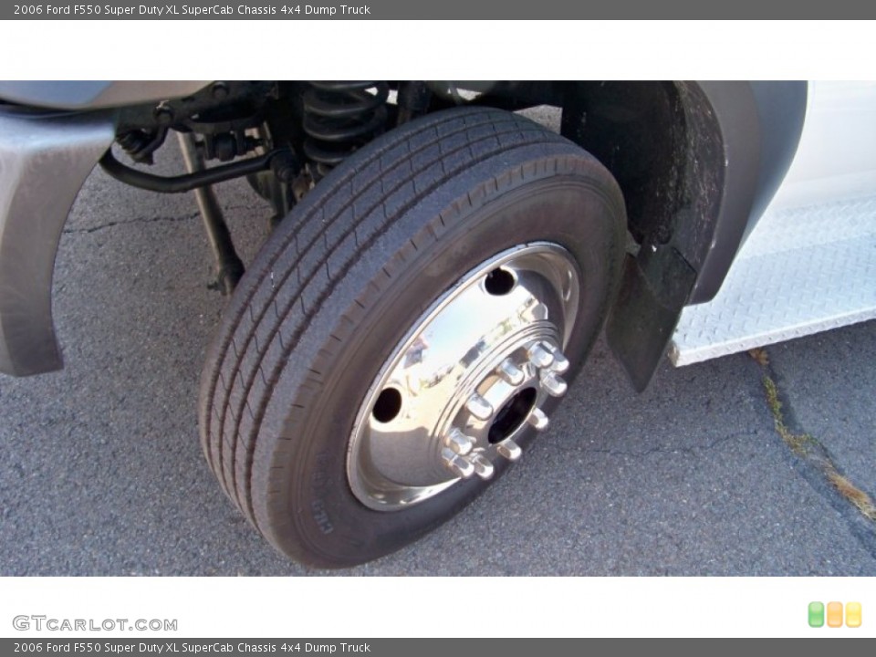 2006 Ford F550 Super Duty XL SuperCab Chassis 4x4 Dump Truck Wheel and Tire Photo #83322463