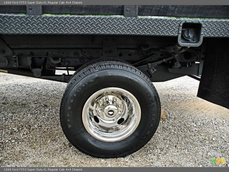 1999 Ford F350 Super Duty XL Regular Cab 4x4 Chassis Wheel and Tire Photo #83324929