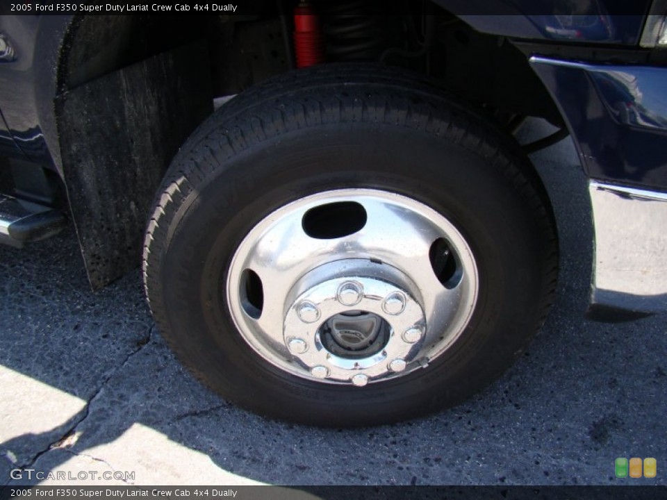 2005 Ford F350 Super Duty Lariat Crew Cab 4x4 Dually Wheel and Tire Photo #83342473