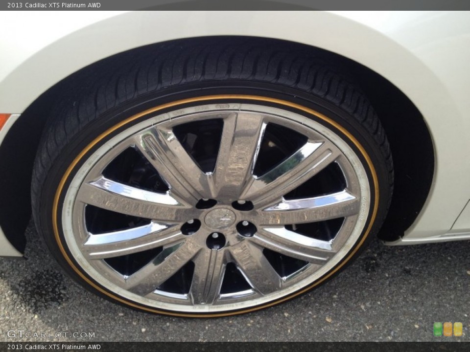2013 Cadillac XTS Platinum AWD Wheel and Tire Photo #83351636