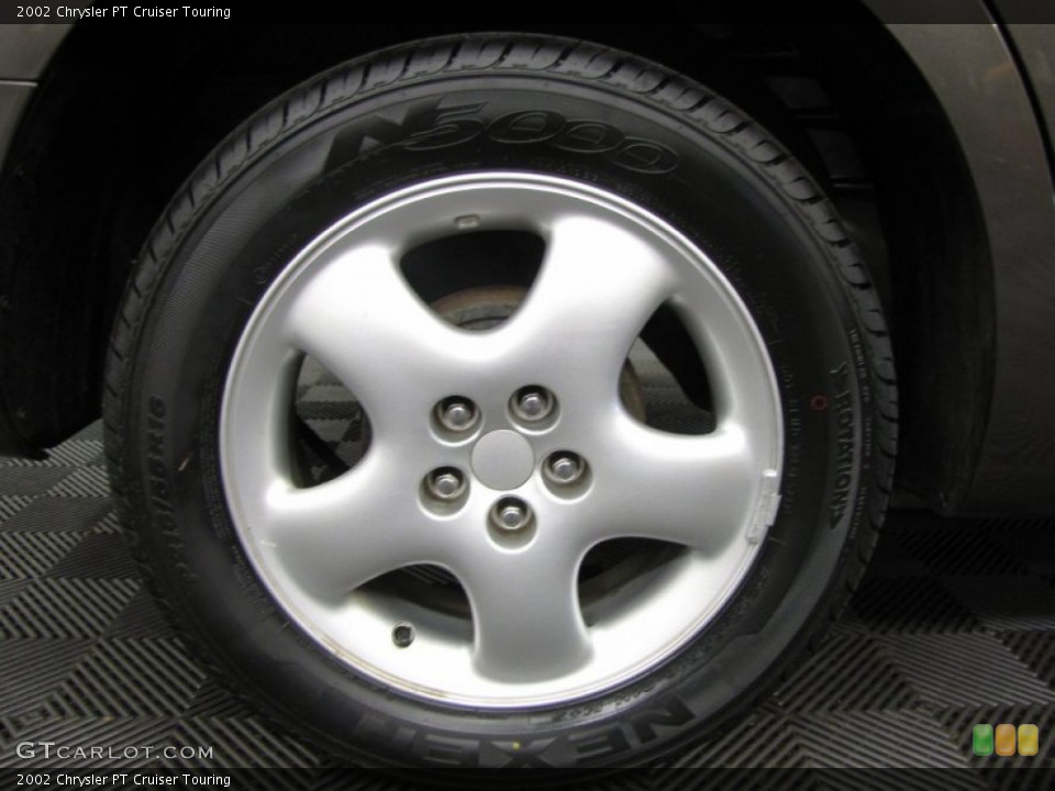 2002 Chrysler PT Cruiser Touring Wheel and Tire Photo #83408992