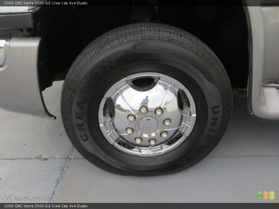 2006 GMC Sierra 3500 Custom Wheel and Tire Photo #83430259
