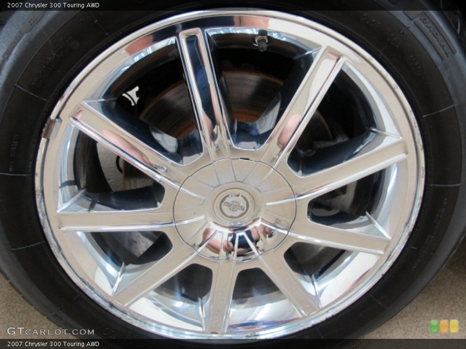 2007 Chrysler 300 Touring AWD Wheel and Tire Photo #83448085