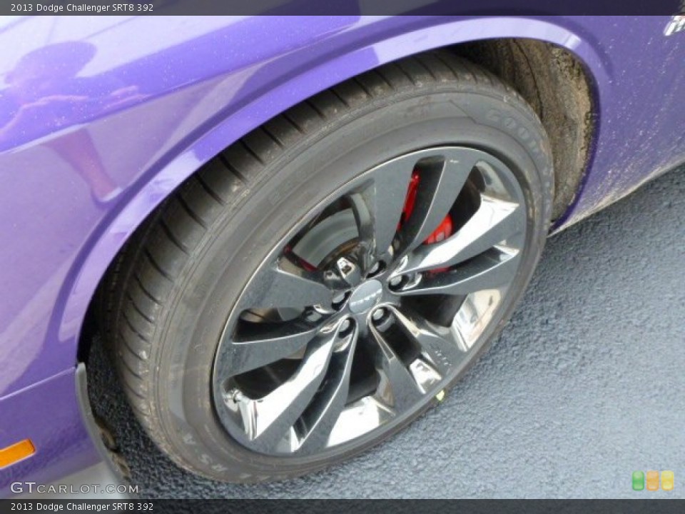 2013 Dodge Challenger SRT8 392 Wheel and Tire Photo #83598162