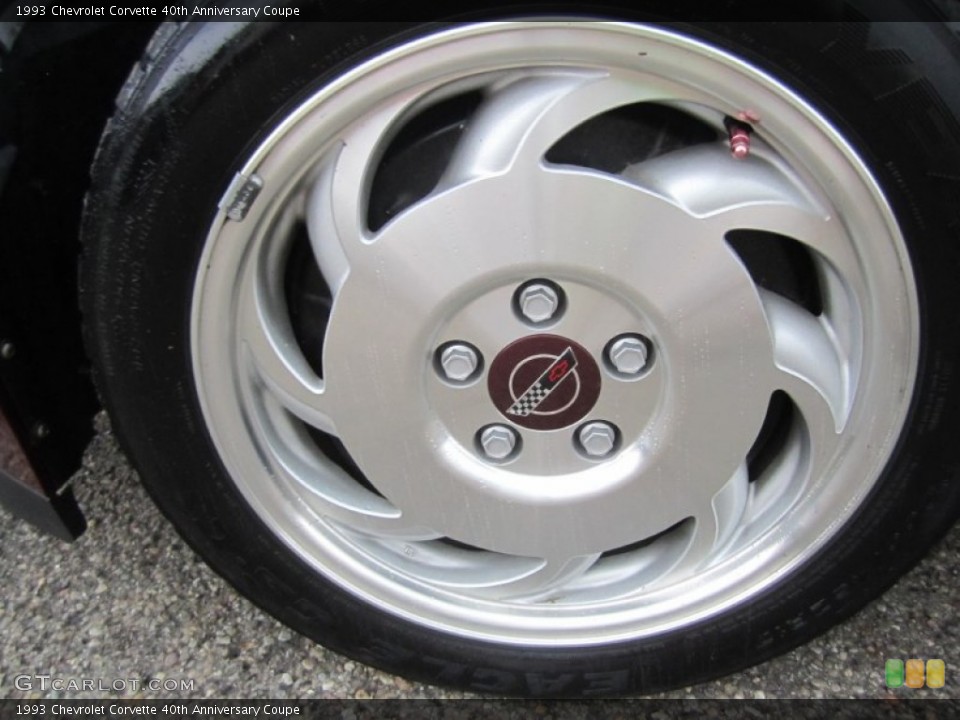 1993 Chevrolet Corvette 40th Anniversary Coupe Wheel and Tire Photo #83676964
