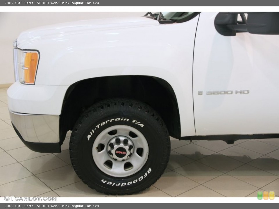 2009 GMC Sierra 3500HD Work Truck Regular Cab 4x4 Wheel and Tire Photo #83724799