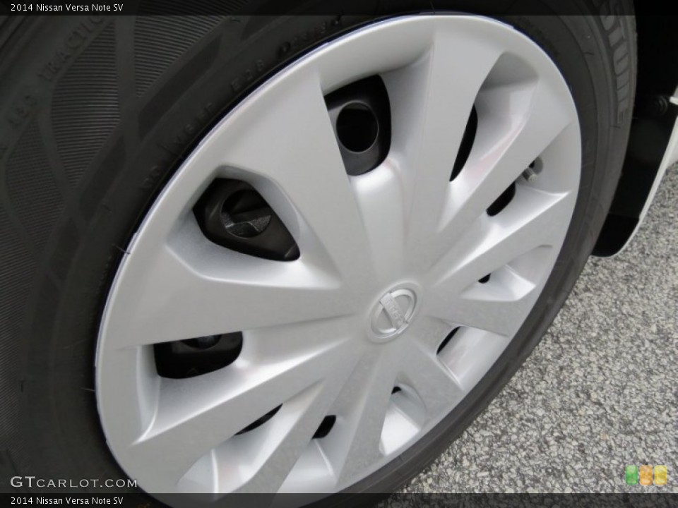 2014 Nissan Versa Note SV Wheel and Tire Photo #83731430