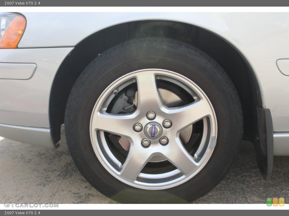 2007 Volvo V70 2.4 Wheel and Tire Photo #83749745