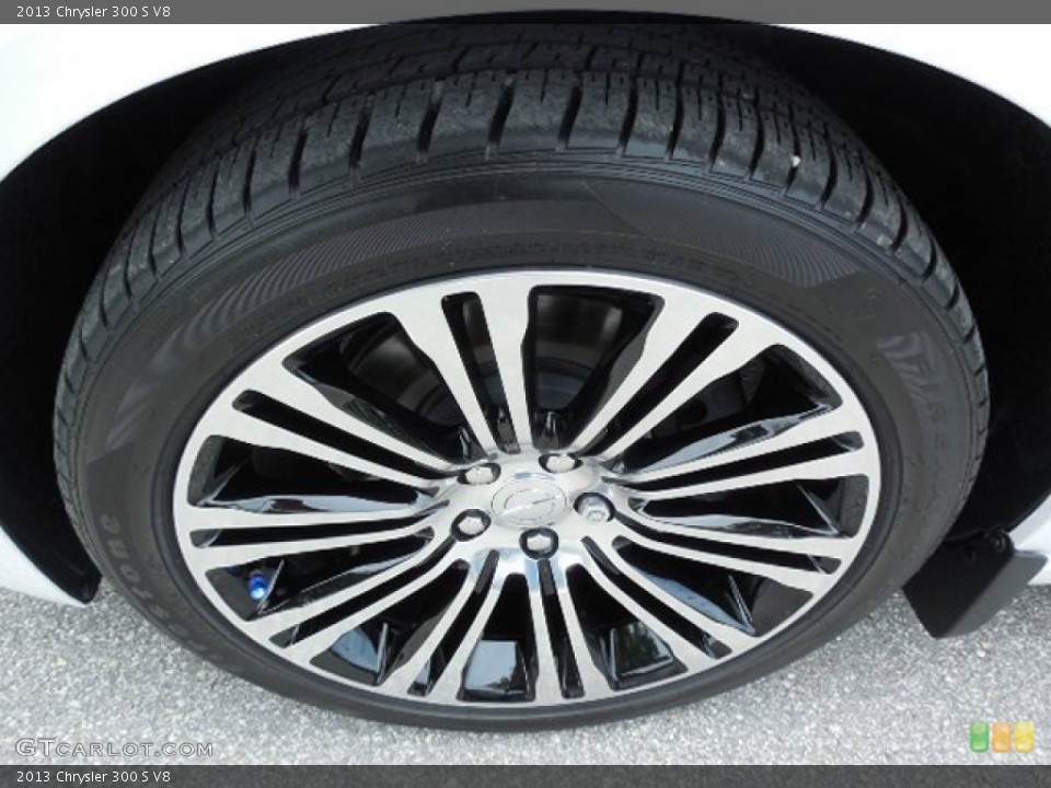 2013 Chrysler 300 S V8 Wheel and Tire Photo #83759793