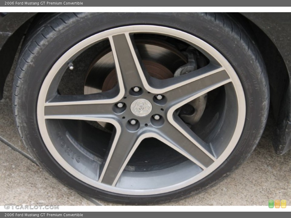 2006 Ford Mustang Custom Wheel and Tire Photo #83790193