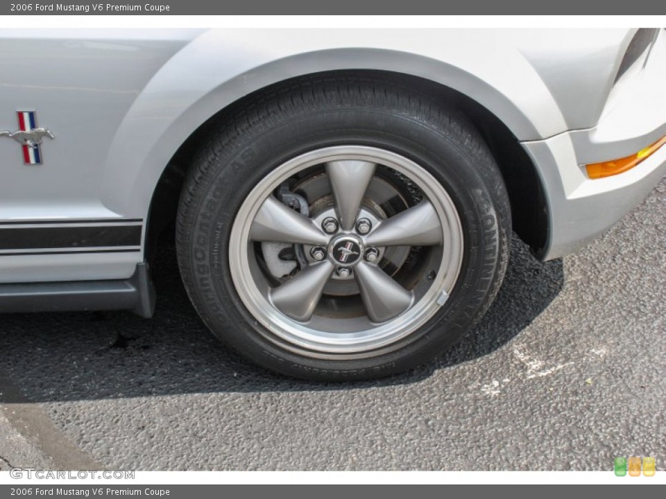 2006 Ford Mustang V6 Premium Coupe Wheel and Tire Photo #83830273