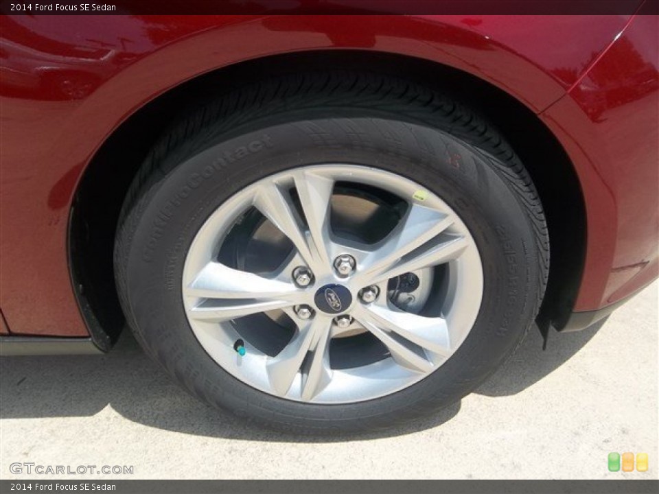 2014 Ford Focus SE Sedan Wheel and Tire Photo #83910166