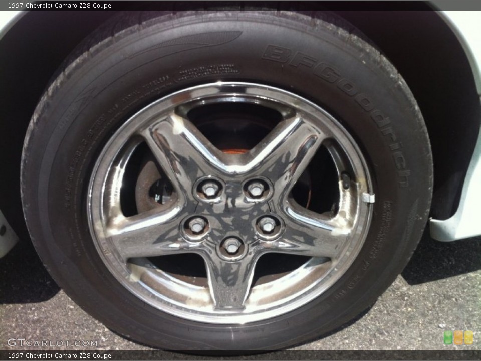 1997 Chevrolet Camaro Z28 Coupe Wheel and Tire Photo #83959414