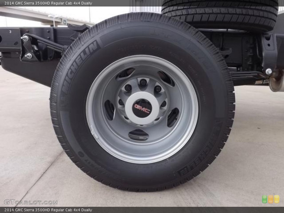 2014 GMC Sierra 3500HD Regular Cab 4x4 Dually Wheel and Tire Photo #84012702