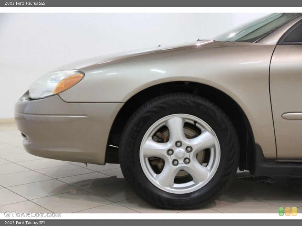 2003 Ford Taurus SES Wheel and Tire Photo #84017489