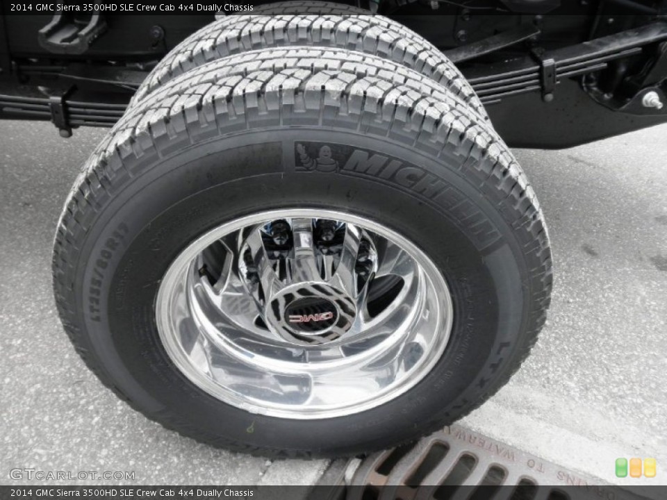 2014 GMC Sierra 3500HD SLE Crew Cab 4x4 Dually Chassis Wheel and Tire Photo #84075569