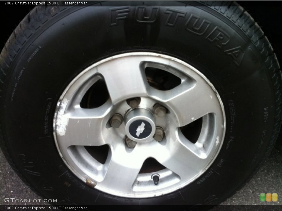 2002 Chevrolet Express 1500 LT Passenger Van Wheel and Tire Photo #84202826